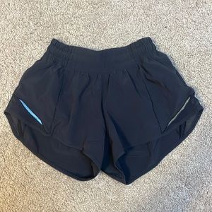 Lululemon Hotty Hot Shorts, Black, Size 2, $30, 2.5 inseam